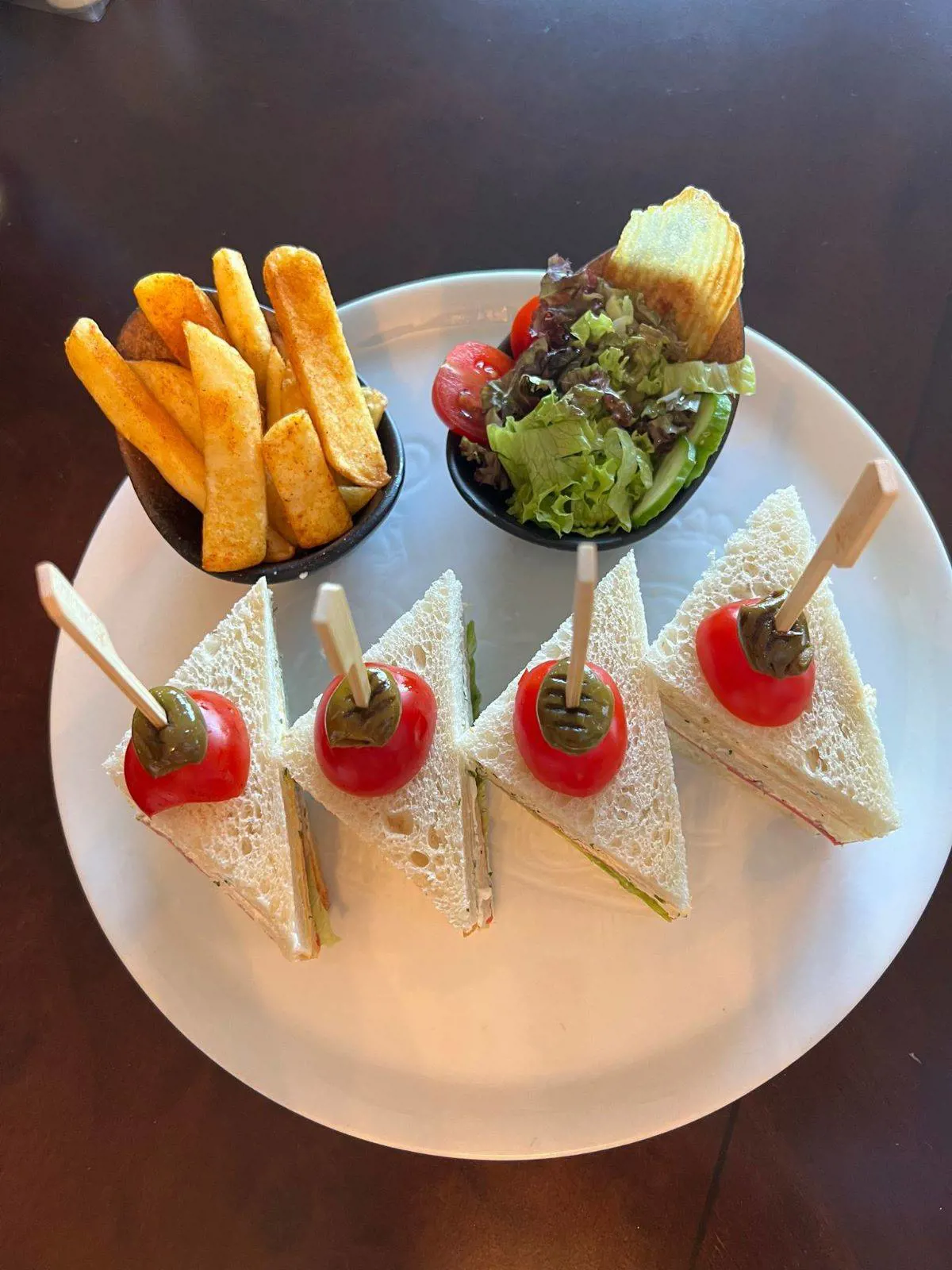 SANDVİÇLER & DÜRÜMLER & TOSTLAR