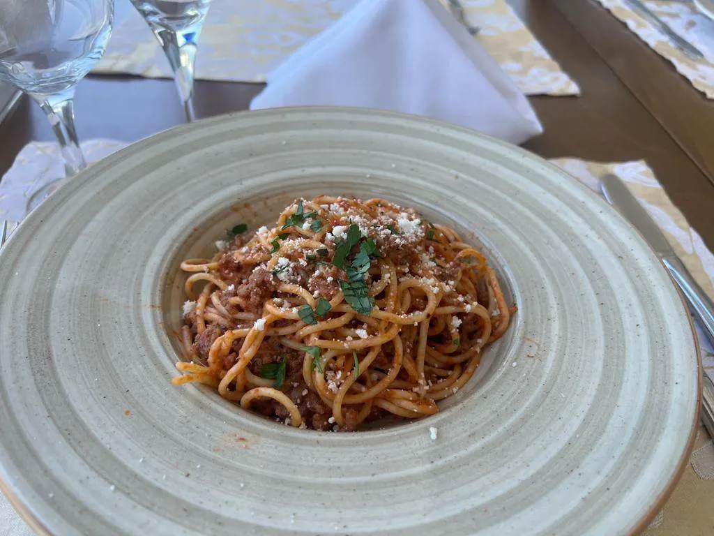 Spagetti Bolonez